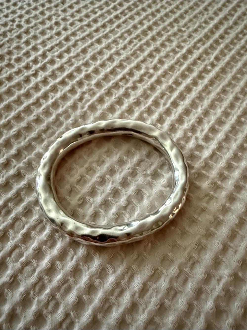 Silpada hammered silver bangle